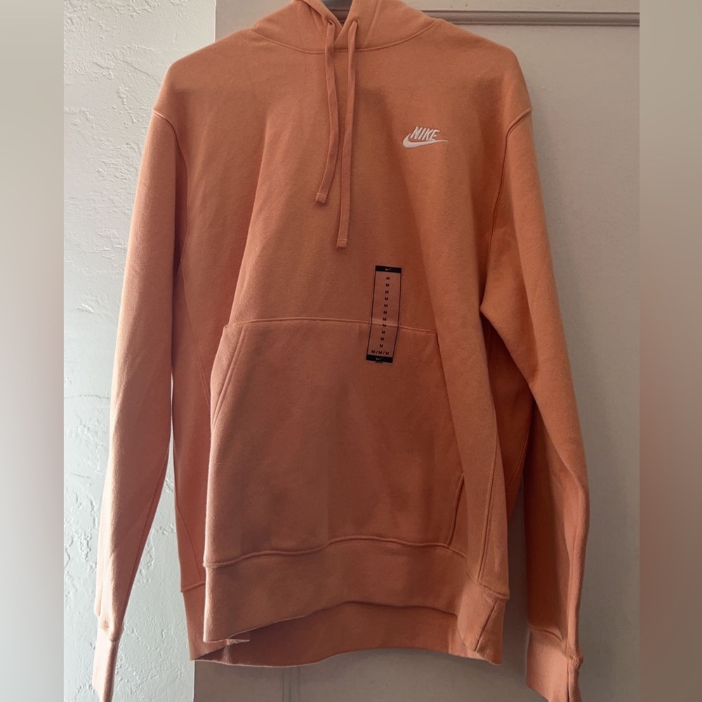 Nike Sportswear Club Fleece
Pullover Hoodie